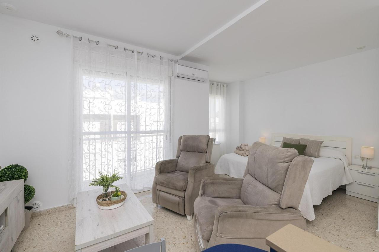 Loft San Mateo (Adults Only) Apartment Тарифа Екстериор снимка