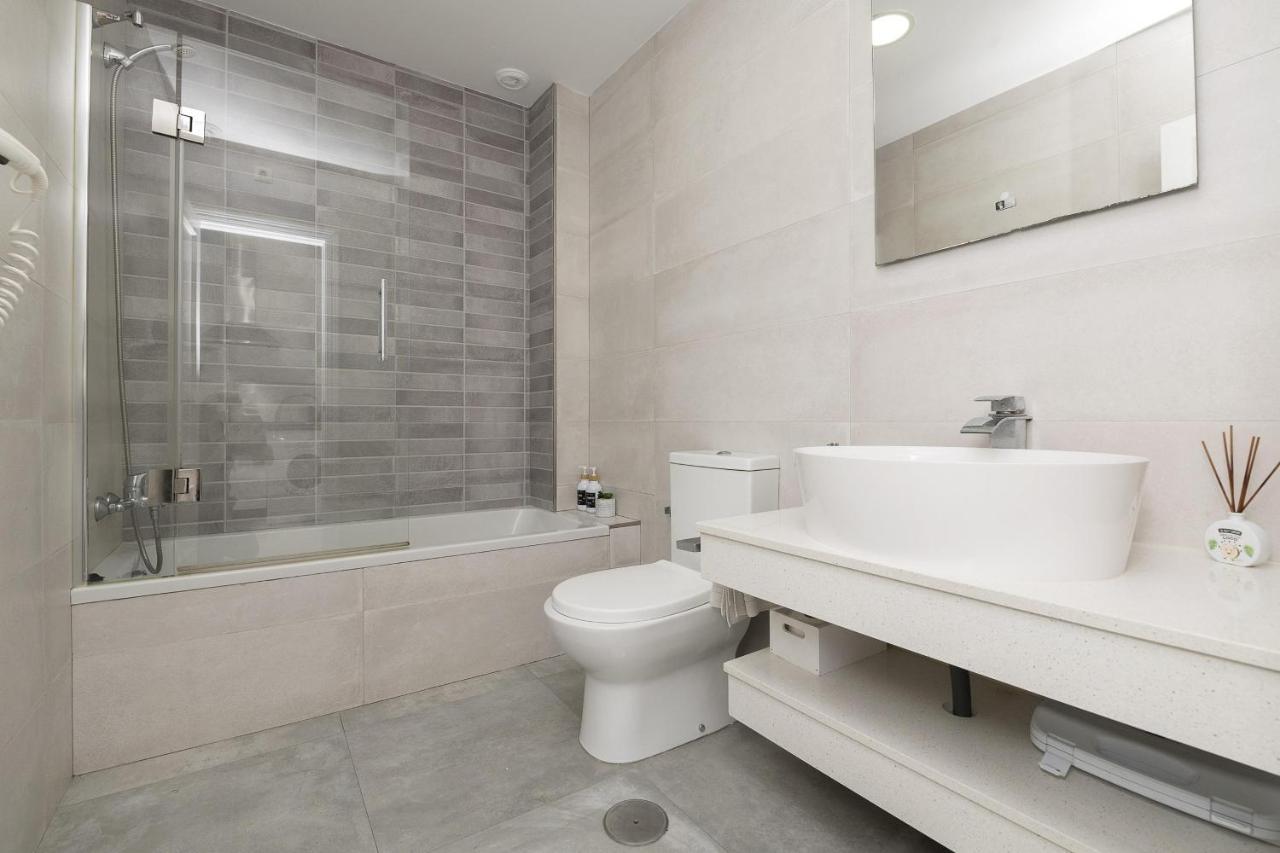 Loft San Mateo (Adults Only) Apartment Тарифа Екстериор снимка